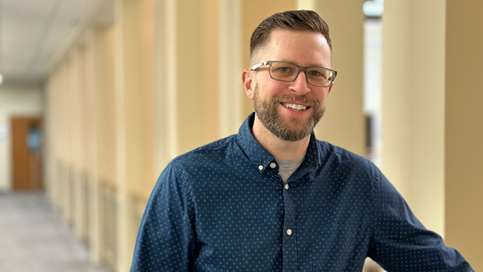 Darren McCombs

Elder&nbsp;
812-518-1444



&nbsp;
